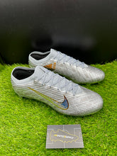 Load image into Gallery viewer, Nike Zoom Mercurial Vapor 15 Elite XXV SE FG