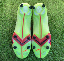 Load image into Gallery viewer, SG Sole Conversion