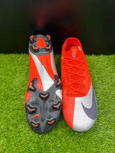 Load image into Gallery viewer, Nike Mercurial Vapor 13 Elite DNA FG
