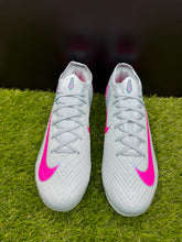 Load image into Gallery viewer, Nike Mercurial Vapor 16 Elite FG
