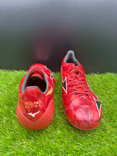 Load image into Gallery viewer, Mizuno Alpha II Elite SG
