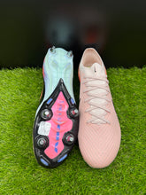 Load image into Gallery viewer, Nike Mercurial Vapor 16 NU2 Elite SG-Pro

