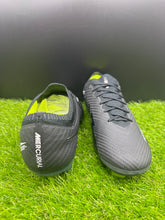 Load image into Gallery viewer, Nike Mercurial Vapor 15 Elite SG Anti-Clog
