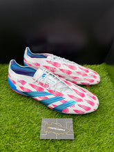 Load image into Gallery viewer, Adidas Predator Elite FG
