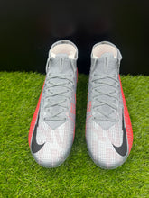 Load image into Gallery viewer, Nike Mercurial Superfly 7 Elite SG-Pro
