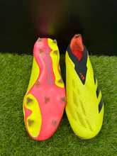 Load image into Gallery viewer, Adidas Predator Elite Laceless FG
