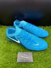 Load image into Gallery viewer, Nike Phantom GX 2 Elite SG-Pro
