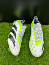 Load image into Gallery viewer, Adidas Predator Accuracy.1 L FG

