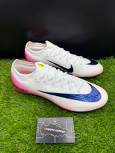 Load image into Gallery viewer, Nike Mercurial Vapor 16 Elite SG-Pro
