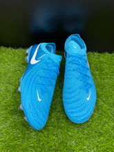 Load image into Gallery viewer, Nike Phantom GX 2 Elite SG-Pro
