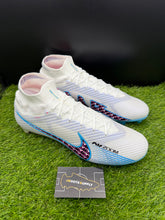 Load image into Gallery viewer, Nike Mercurial Superfly 9 Elite FG
