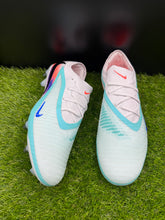 Load image into Gallery viewer, Nike Phantom 6 Low Elite NU2 SG-Pro

