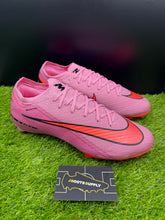 Load image into Gallery viewer, Nike Mercurial Vapor 16 Elite SG-Pro
