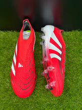 Load image into Gallery viewer, Adidas Predator Elite Laceless FG
