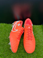 Load image into Gallery viewer, Nike Tiempo Legend 10 Elite SG Anti-Clog
