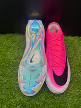 Load image into Gallery viewer, Nike Mercurial Vapor 17 Elite FG
