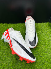 Load image into Gallery viewer, Nike Mercurial Zoom Vapor 15 Elite FG
