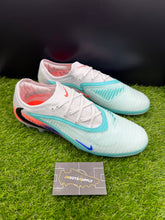 Load image into Gallery viewer, Nike Phantom 6 Low Elite FG NU2
