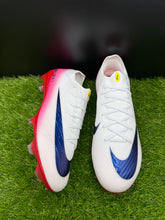 Load image into Gallery viewer, Nike Mercurial Vapor 16 Elite FG

