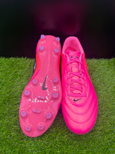 Load image into Gallery viewer, Nike Tiempo Ligera FG
