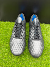 Load image into Gallery viewer, Nike Tiempo Legend 8 Elite SG-Pro
