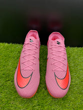 Load image into Gallery viewer, Nike Mercurial Vapor 16 Elite FG
