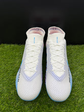 Load image into Gallery viewer, Nike Mercurial Superfly 9 Elite FG
