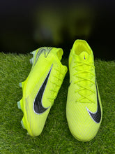 Load image into Gallery viewer, Nike Mercurial Vapor 16 Elite FG
