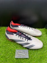 Load image into Gallery viewer, Adidas Predator Elite FG
