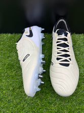 Load image into Gallery viewer, Nike Tiempo Legend 10 Elite SG-Pro
