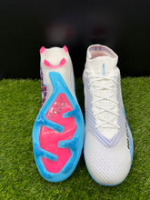 Load image into Gallery viewer, Nike Mercurial Superfly 9 Elite FG
