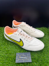Load image into Gallery viewer, Nike Tiempo Legend 9 Elite SG Anti-Clog
