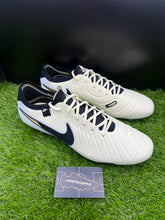 Load image into Gallery viewer, Nike Tiempo Legend 10 Elite FG
