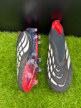 Load image into Gallery viewer, Adidas Predator Elite Laceless FG
