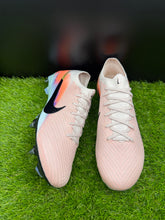 Load image into Gallery viewer, Nike Mercurial Vapor 16 NU2 Elite SG-Pro
