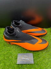Load image into Gallery viewer, Nike Phantom Vision Elite DNA FG
