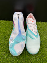 Load image into Gallery viewer, Nike Phantom 6 Low Elite FG NU2
