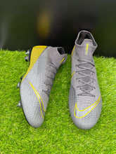 Load image into Gallery viewer, Nike Mercurial Superfly 6 Elite SG Anti-Clog
