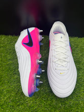 Load image into Gallery viewer, Nike Tiempo Maestro Elite SG-Pro
