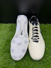 Load image into Gallery viewer, Nike Tiempo Legend 10 Elite FG
