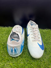 Load image into Gallery viewer, Nike Mercurial Vapor Elite FG
