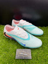Load image into Gallery viewer, Nike Phantom 6 Low Elite NU2 SG-Pro
