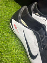 Load image into Gallery viewer, Nike Phantom Venom Elite DNA FG
