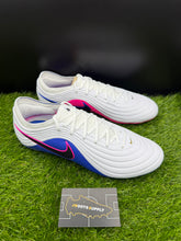 Load image into Gallery viewer, Nike Tiempo Maestro Elite FG
