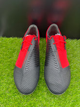 Load image into Gallery viewer, Nike Phantom Venom Elite SG-Pro

