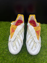 Load image into Gallery viewer, Adidas Predator Powerswerve Elite FG
