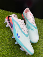 Load image into Gallery viewer, Nike Phantom 6 Low Elite FG NU2
