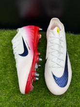 Load image into Gallery viewer, Nike Mercurial Vapor 16 Elite SG-Pro
