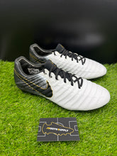 Load image into Gallery viewer, Nike Tiempo Legend 7 Elite FG

