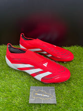 Load image into Gallery viewer, Adidas Predator Elite Laceless FG
